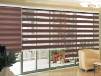 Рулонные шторы Зебра для пластиковых окон